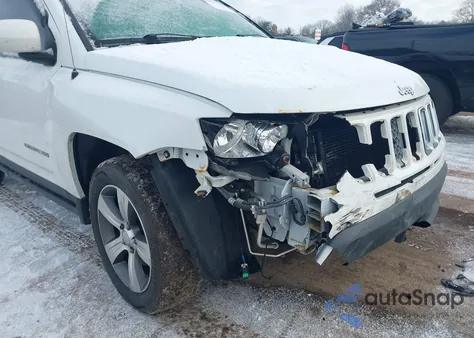 2016 Jeep Compass High Altitude Edition из США, поврежденный, VIN 1C4NJCEAXGD805058